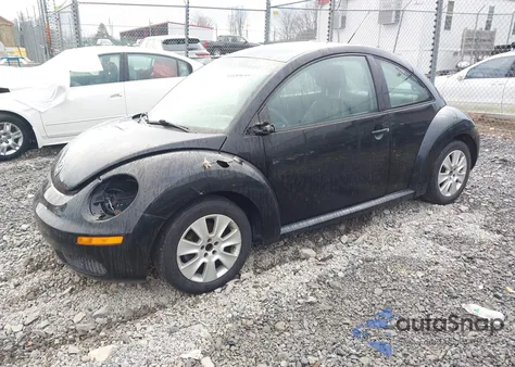 2010 Volkswagen New Beetle 2.5L из США, поврежденный, VIN 3VWPG3AG5AM009392